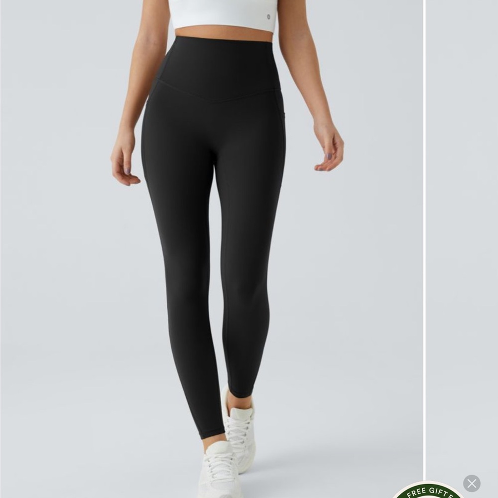 Halara UltraSculpt High Waisted Tummy Control Pockets  Leggings